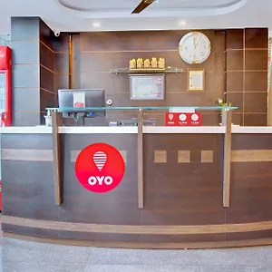 Oyo 11724 Chitra Residency Mysore